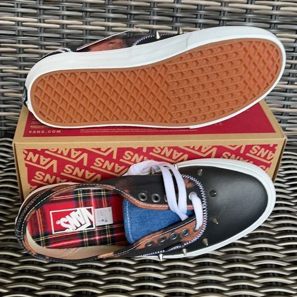 Vans Authentic Tartan Daze Multiaciddye WMNS
